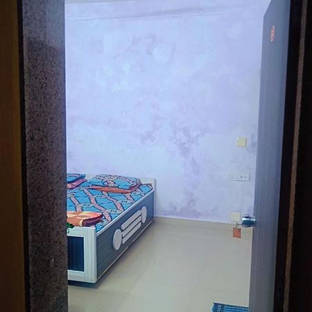 Hotel Shree Swaminarayan Vishranti Bhawan à Dwārka Extérieur photo